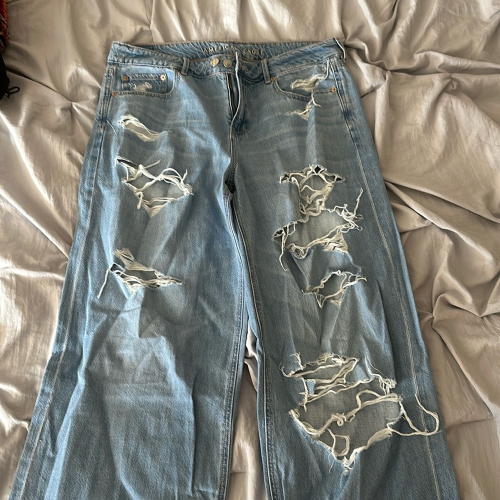 American Eagle Mom Jeans
